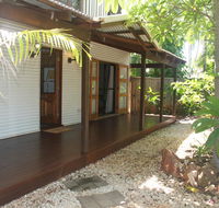 Beach House on Fox - Accommodation Gladstone