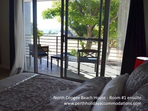 North Coogee Beach House - Accommodation Gladstone 2