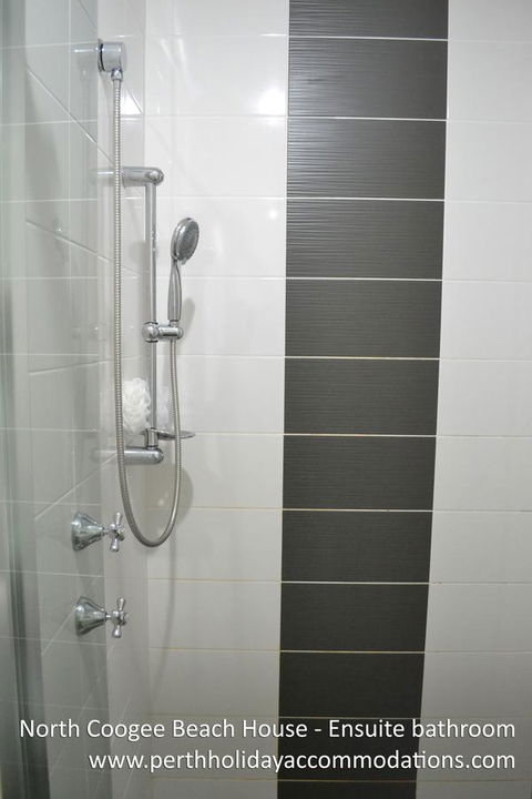 North Coogee Beach House - Accommodation Gladstone 22