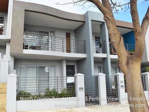 North Coogee Beach House - Accommodation Gladstone 0