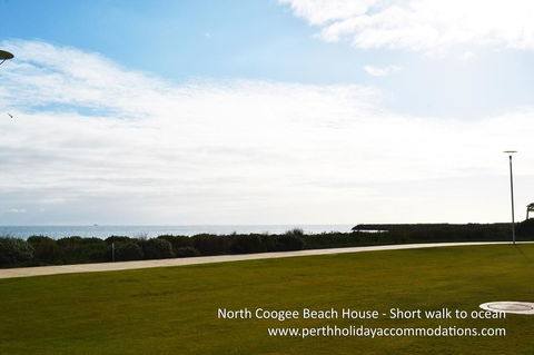 North Coogee Beach House - Accommodation Gladstone 9