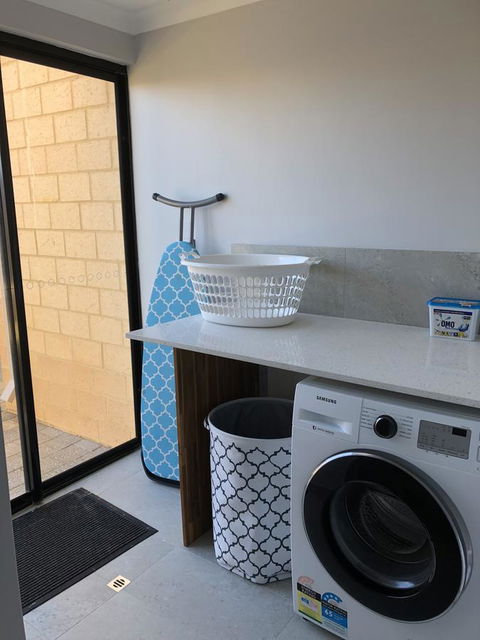 The Shak Kalbarri - Accommodation Gladstone 10