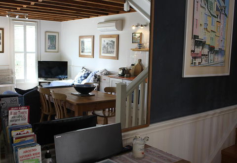 Chester Villa - Accommodation Gladstone 8