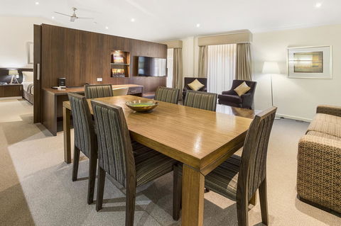 Karratha International Hotel - Accommodation Gladstone 6
