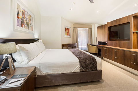 Karratha International Hotel - Accommodation Gladstone 9