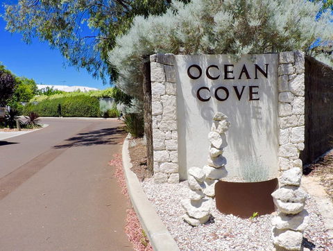 Contemporary Cove - Quindalup - Accommodation Gladstone 1