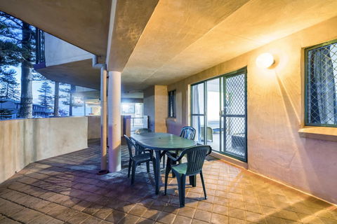 Cottesloe Beach Chalets - Accommodation Gladstone 39