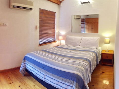 Cottesloe Beach Chalets - Accommodation Gladstone 16