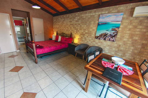 Esperance Foreshore Apartments - Accommodation Gladstone 4