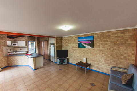 Esperance Foreshore Apartments - Accommodation Gladstone 5