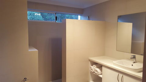 Cape Villas - Accommodation Gladstone 15