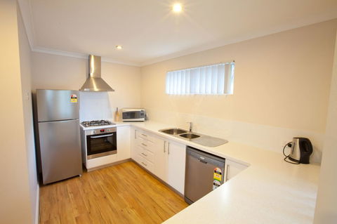 Cape Villas - Accommodation Gladstone 19