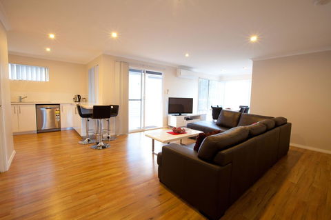 Cape Villas - Accommodation Gladstone 20