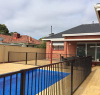Big House Heated Pool 11 Beds Como / South Perth / Applecross - Accommodation Gladstone