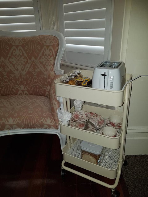 South Beach Bed & Breakfast - Accommodation Gladstone 5