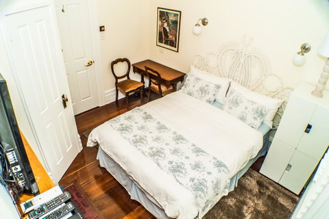 South Beach Bed & Breakfast - Accommodation Gladstone 15