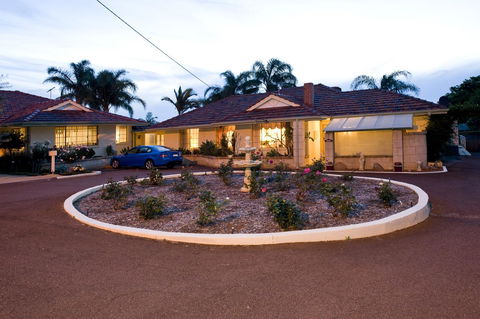 Armadale Cottage Bed & Breakfast - Accommodation Gladstone 32
