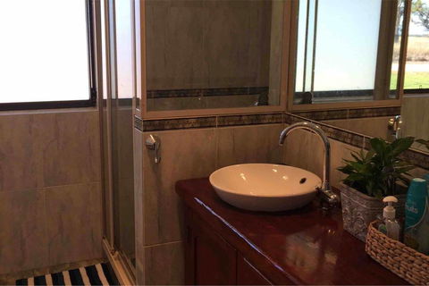 Ocean View Homestead - Accommodation Gladstone 15