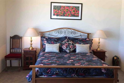 Ocean View Homestead - Accommodation Gladstone 0