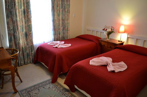 Palms Bed & Breakfast - Accommodation Gladstone 17