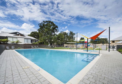 Beach Retreat - Busselton - Accommodation Gladstone 1