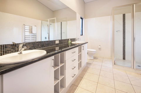 12/26 Yallingup Beach Road - Accommodation Gladstone 10