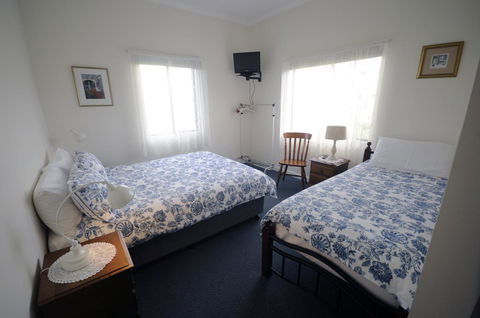 My Place Colonial Accommodation - Accommodation Gladstone 43