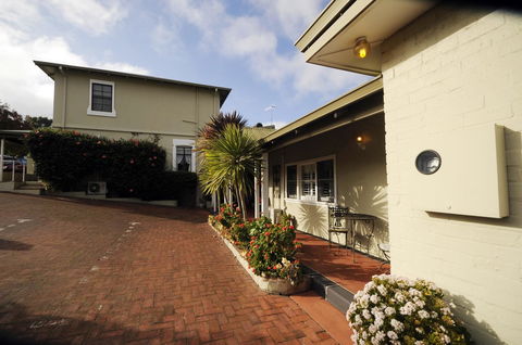 My Place Colonial Accommodation - Accommodation Gladstone 1