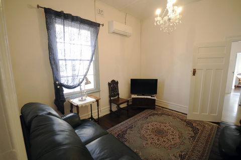 My Place Colonial Accommodation - Accommodation Gladstone 19