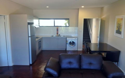 Breezes Apartments - Accommodation Gladstone 9