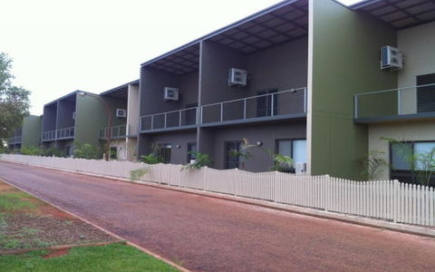 Breezes Apartments - Accommodation Gladstone 12