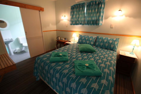 Jacaranda Guest House - Accommodation Gladstone 11