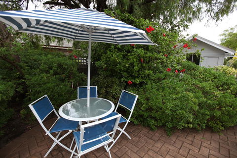 Jacaranda Guest House - Accommodation Gladstone 31