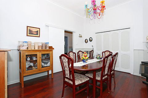 Jacaranda Guest House - Accommodation Gladstone 44