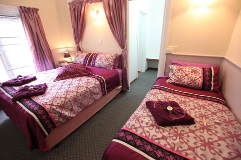 Jacaranda Guest House - Accommodation Gladstone 36