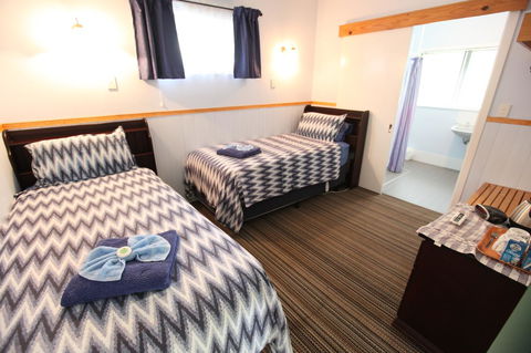 Jacaranda Guest House - Accommodation Gladstone 18