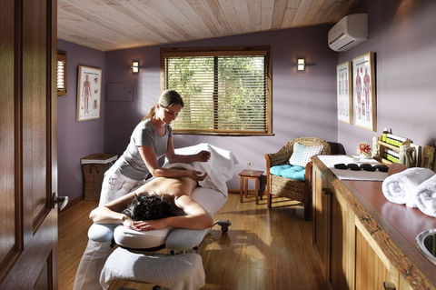 Aiyana Retreat - Accommodation Gladstone 17
