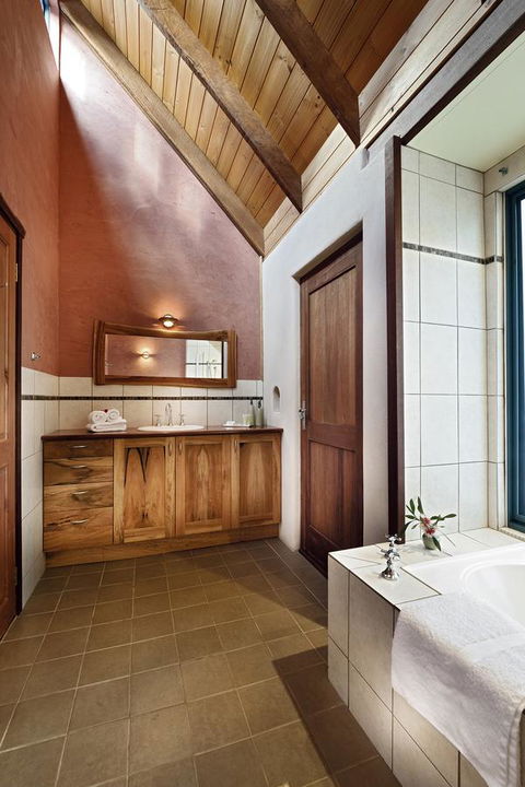 Aiyana Retreat - Accommodation Gladstone 20