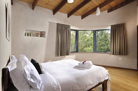 Aiyana Retreat - Accommodation Gladstone 12