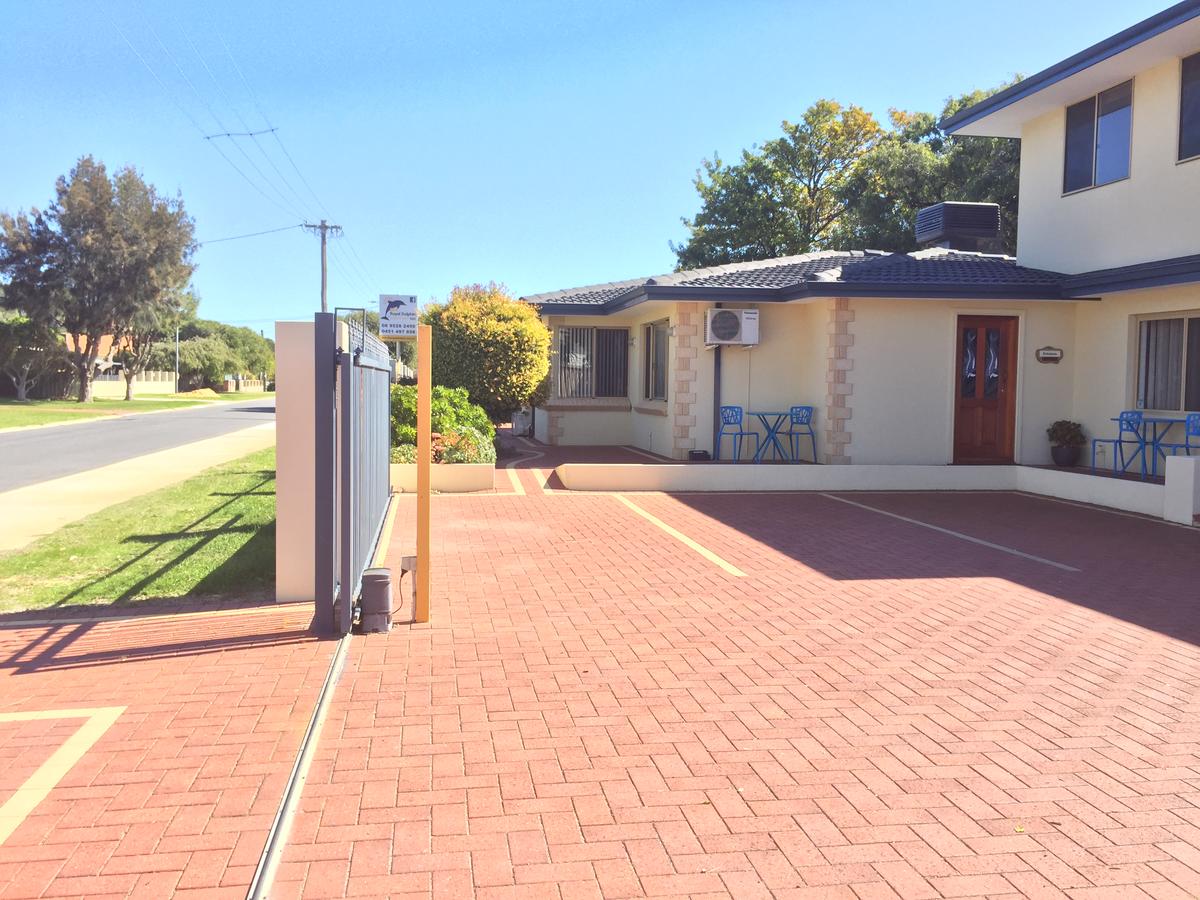 Safety Bay WA Accommodation Gladstone