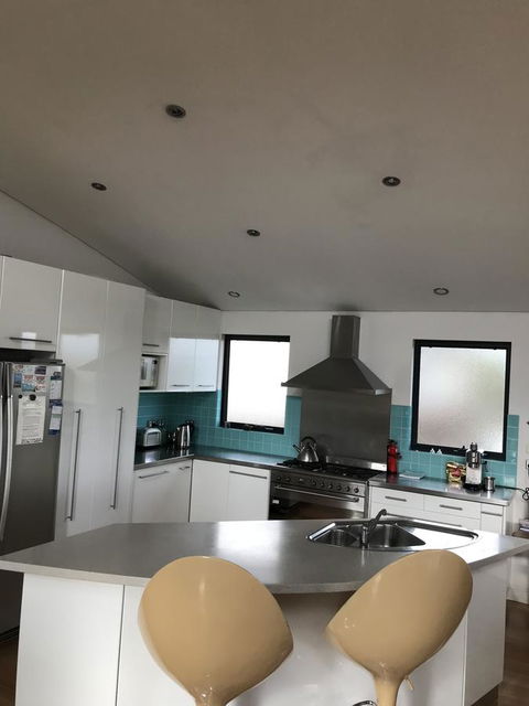 Rockpool - Accommodation Gladstone 10