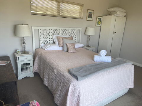 Rockpool - Accommodation Gladstone 4