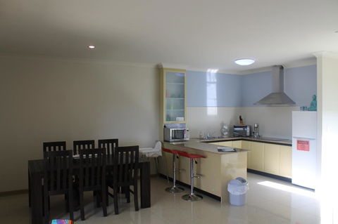Seas The Day - Jurien Bay - Accommodation Gladstone 1