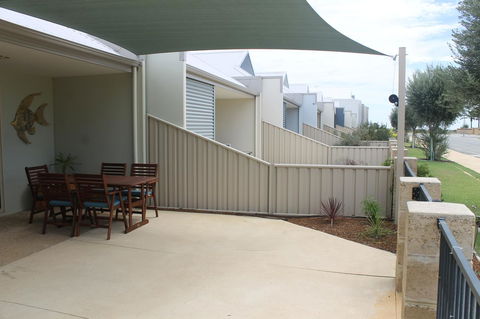 Seas The Day - Jurien Bay - Accommodation Gladstone 6