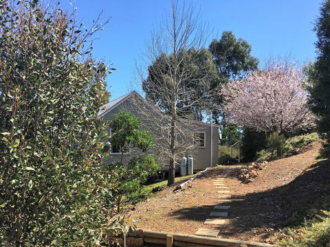 Balingup Highview Chalets - Accommodation Gladstone 40