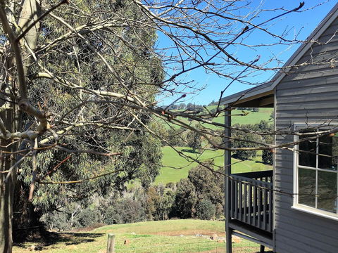 Balingup Highview Chalets - Accommodation Gladstone 39