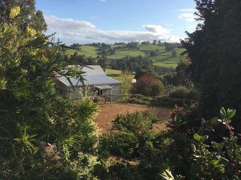 Balingup Highview Chalets - Accommodation Gladstone 24