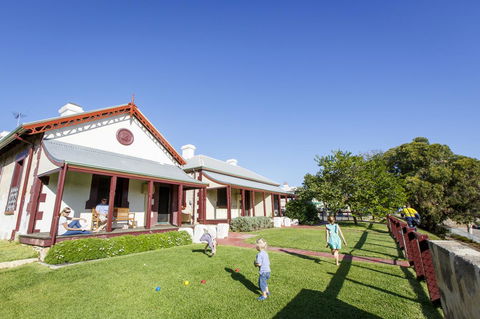 Fremantle Colonial Cottages - Accommodation Gladstone 38
