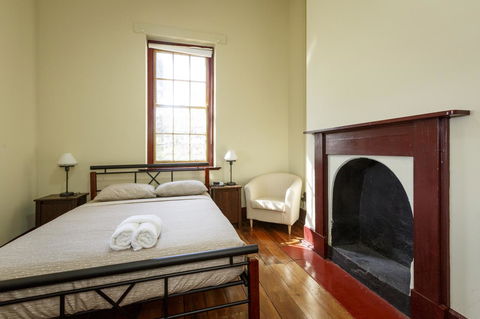 Fremantle Colonial Cottages - Accommodation Gladstone 25