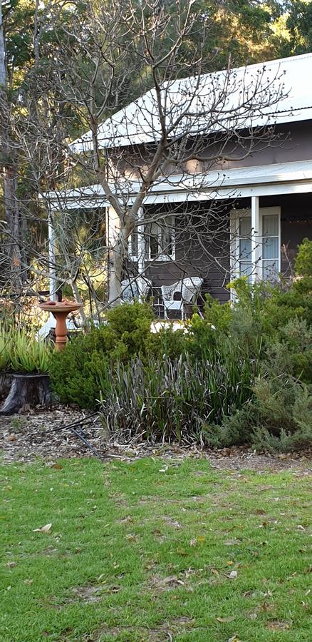 Di's Cabin In Dwellingup - Accommodation Gladstone 1